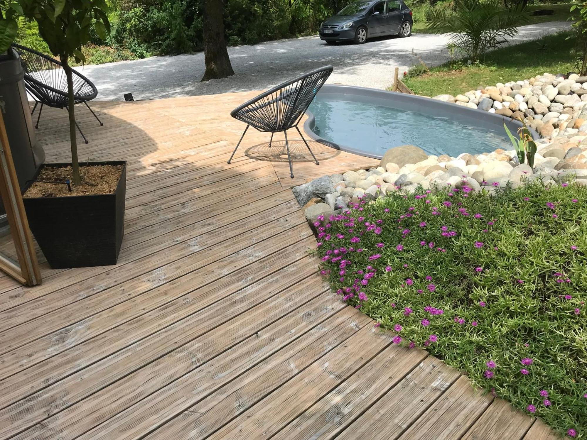 Bus Atypique Au Bord Du Canal Du Midi Et Au Coeur D'Une Foret 2 Chambres Villepinte  外观 照片
